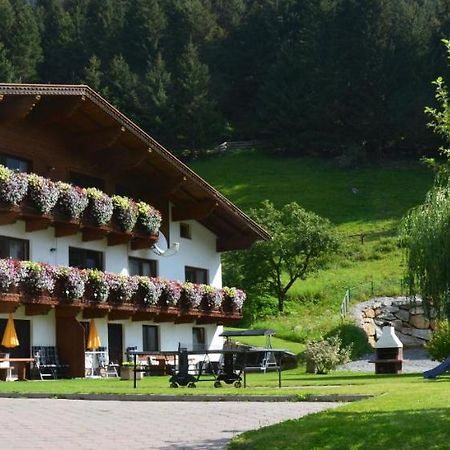 Pitztal Ferienwohnungen ซังคท์เลออนฮาร์ด อิม พิทซ์ทัล ภายนอก รูปภาพ